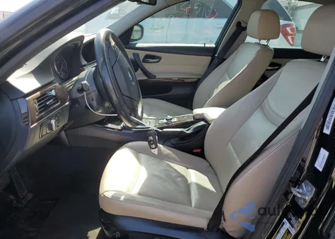 2011 BMW 328 Xi Sulev z USA, uszkodzony, nr VIN WBAPK5C5XBF123234